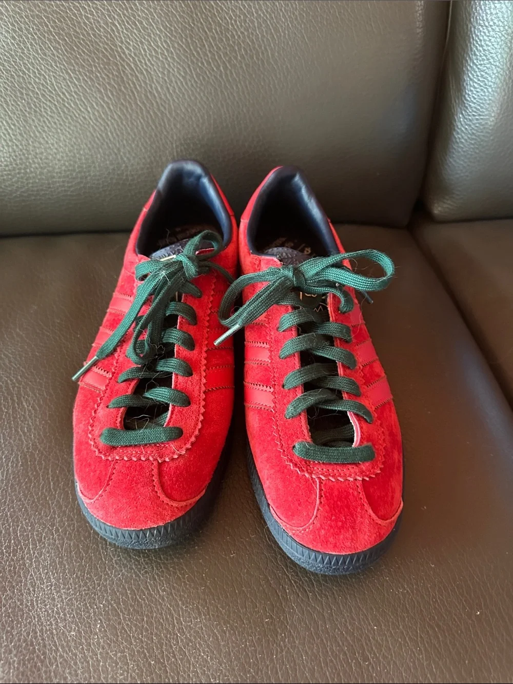 Red Suede Men's Sneakers with Black Sole and Green Laces